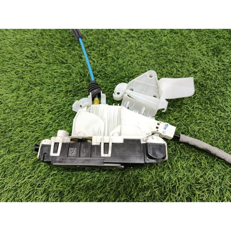 Замок двери (кузов и элементы) Mercedes-Benz E-class w212 2013 2.2 CDI a0997200635