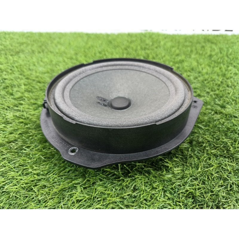 Динамик (электрика) Mercedes-Benz E-class w212 2013 2.2 CDI