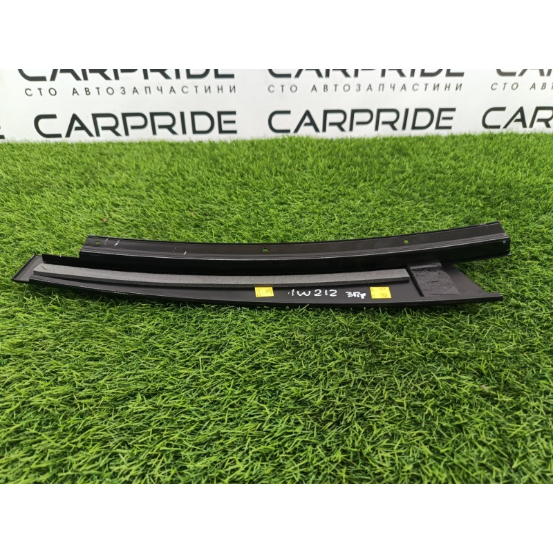 Накладка двери боковая (кузов и элементы) Mercedes-Benz E-class w212 2013 2.2 CDI a2126900487