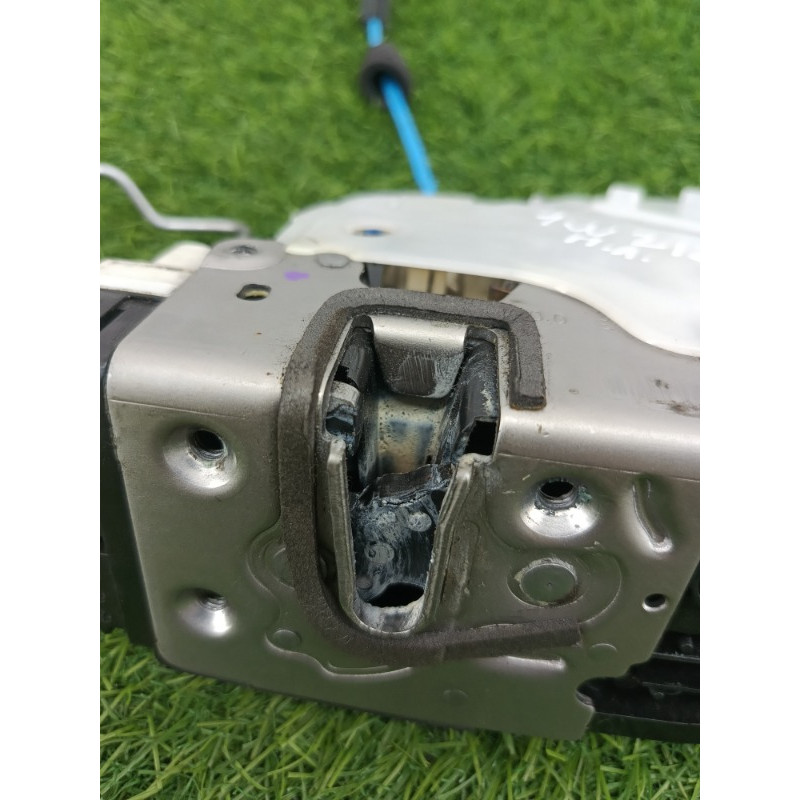 Замок двери (кузов и элементы) Mercedes-Benz E-class w212 2013 2.2 CDI a0997200735