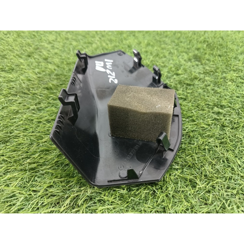 Декоративная накладка карты двери (салон) Mercedes-Benz E-class w212 2013 2.2 CDI