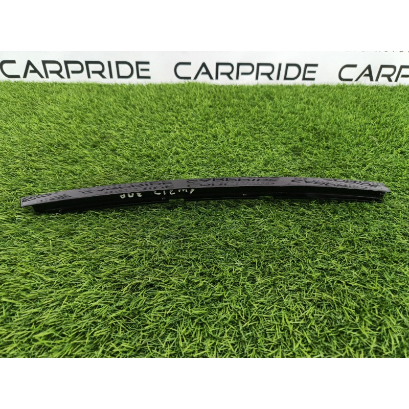 Направляющая стекла двери (кузов и элементы) Mercedes-Benz E-class w212 2013 2.2 CDI a2127300219