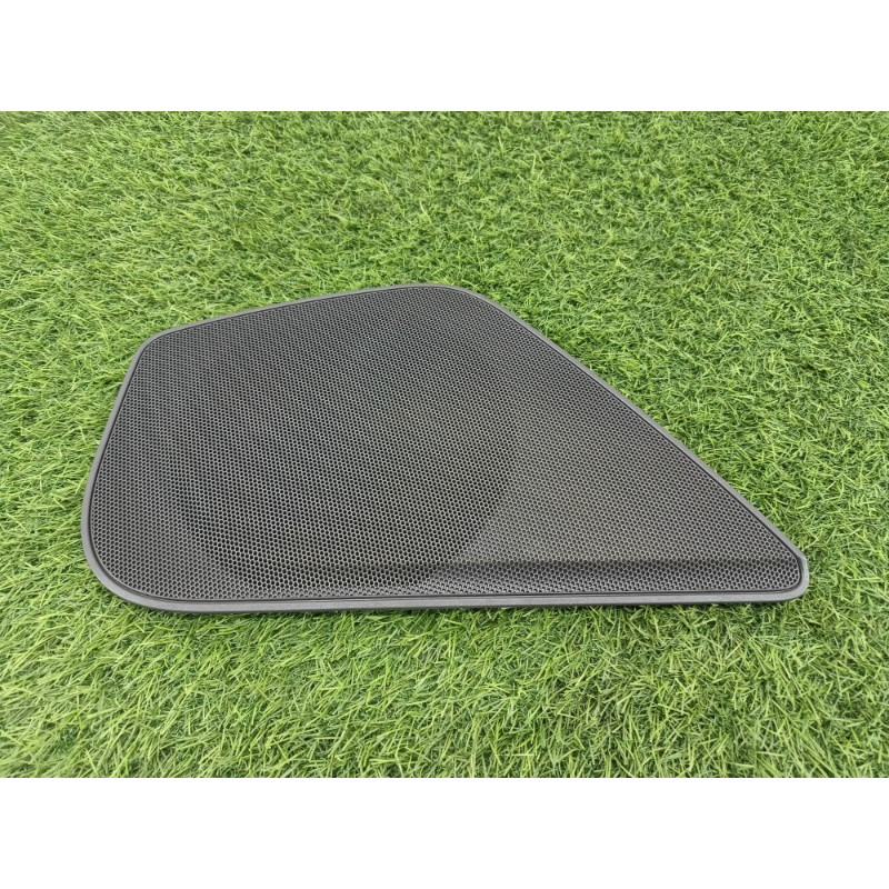 Крышка динамика (салон) AUDI A6 C7 2011 2.0 tdi 4g0035420