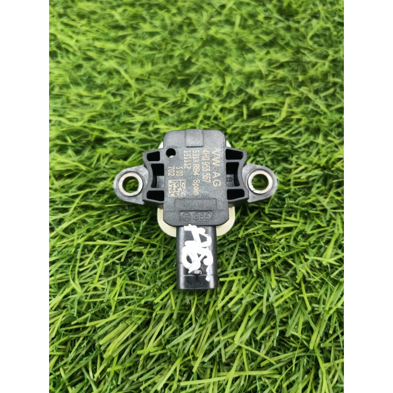 Датчик удара (электрика / датчики) AUDI A6 C7 2011 2.0 tdi 4h0955557