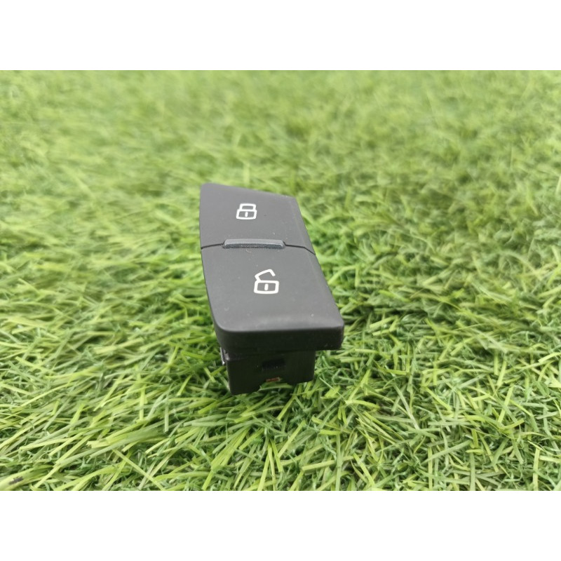 Кнопка блокировки центрального замка (электрика / кнопки) AUDI A6 C7 2011 2.0 tdi 4g2962108