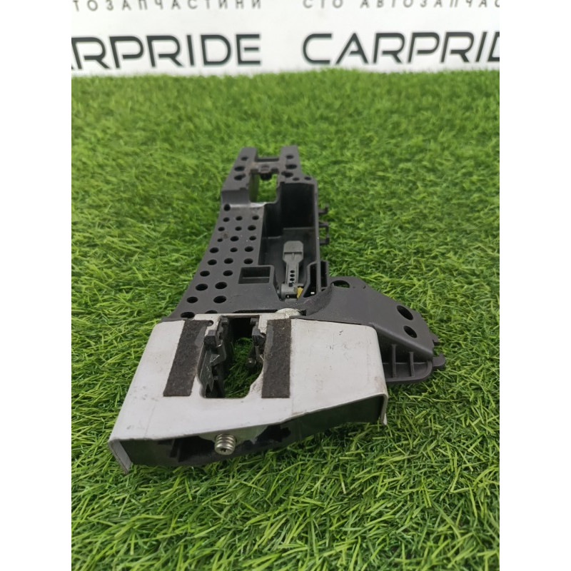 Кронштейн ручки двери (кузов и элементы) AUDI A6 C7 2011 2.0 tdi 4h2837886