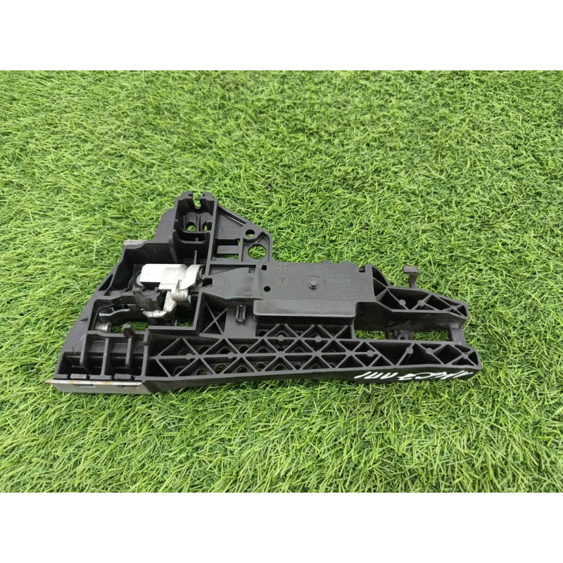 Кронштейн ручки двери (кузов и элементы) AUDI A6 C7 2011 2.0 tdi 4h2837886