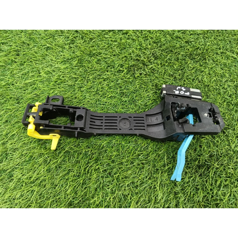 Кронштейн ручки двери (кузов и элементы) Subaru Forester SJ 62142SG010