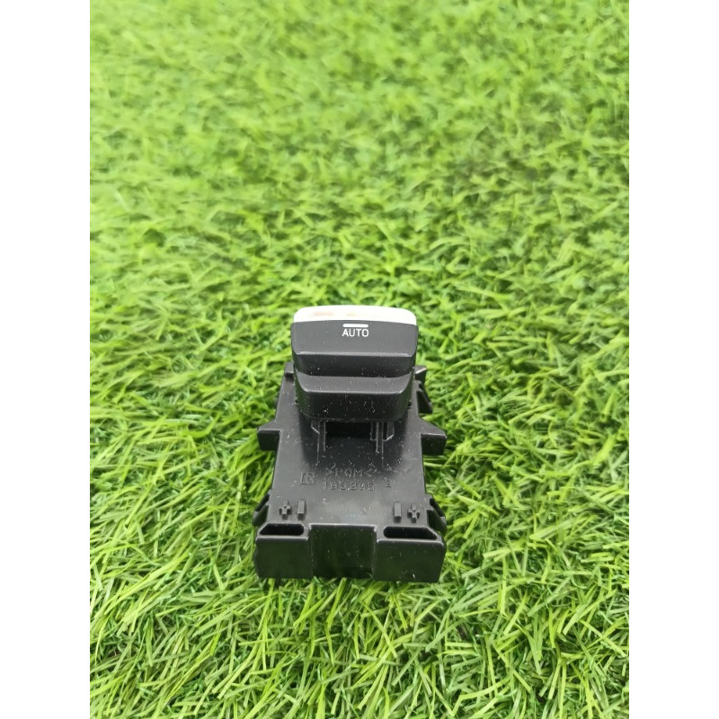 Кнопка стеклоподъемника (электрика / кнопки) Subaru Forester SK 2020 2.5 83071FL310