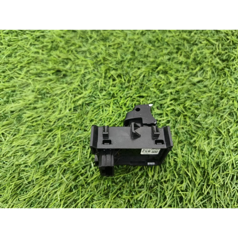 Кнопка стеклоподъемника (электрика / кнопки) Subaru Forester SK 2020 2.5 83071FL310