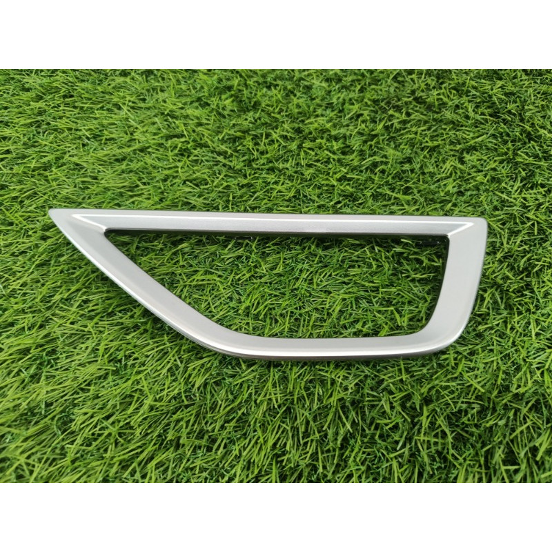 Накладка ручки внутренней (салон) Subaru Forester SK 2020 2.5
