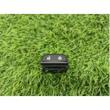 Кнопка блокировки центрального замка