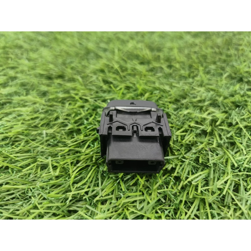 Кнопка блокировки центрального замка (электрика / кнопки) Subaru Forester SK 2020 2.5 83078FL000