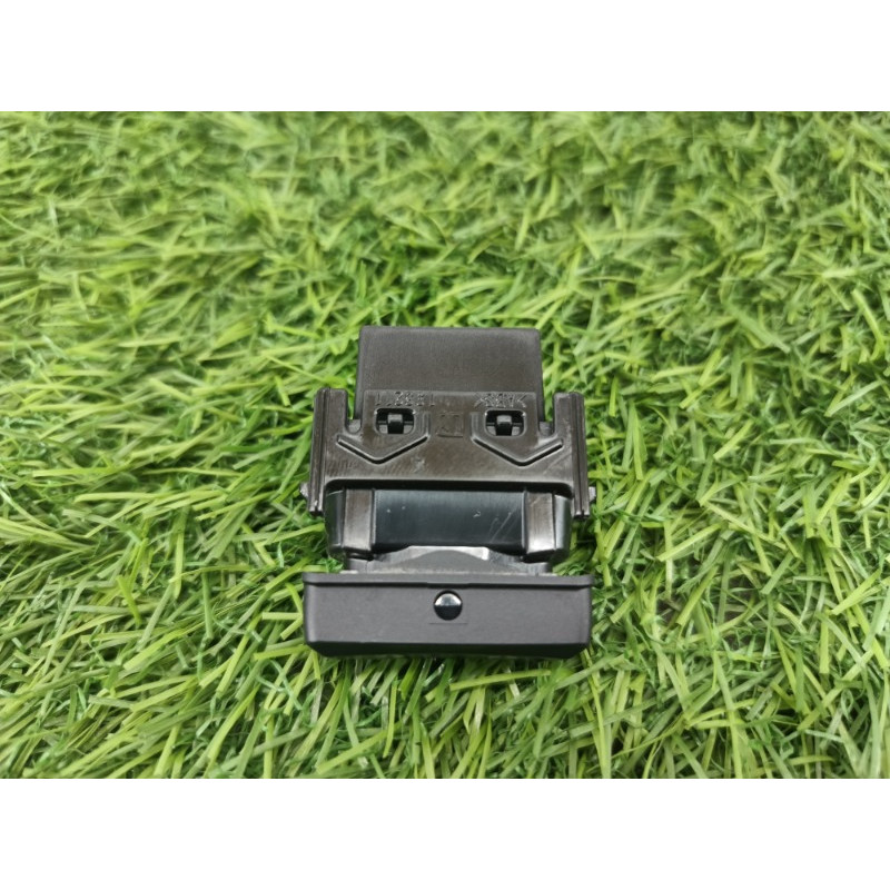 Кнопка блокировки центрального замка (электрика / кнопки) Subaru Forester SK 2020 2.5 83078FL000