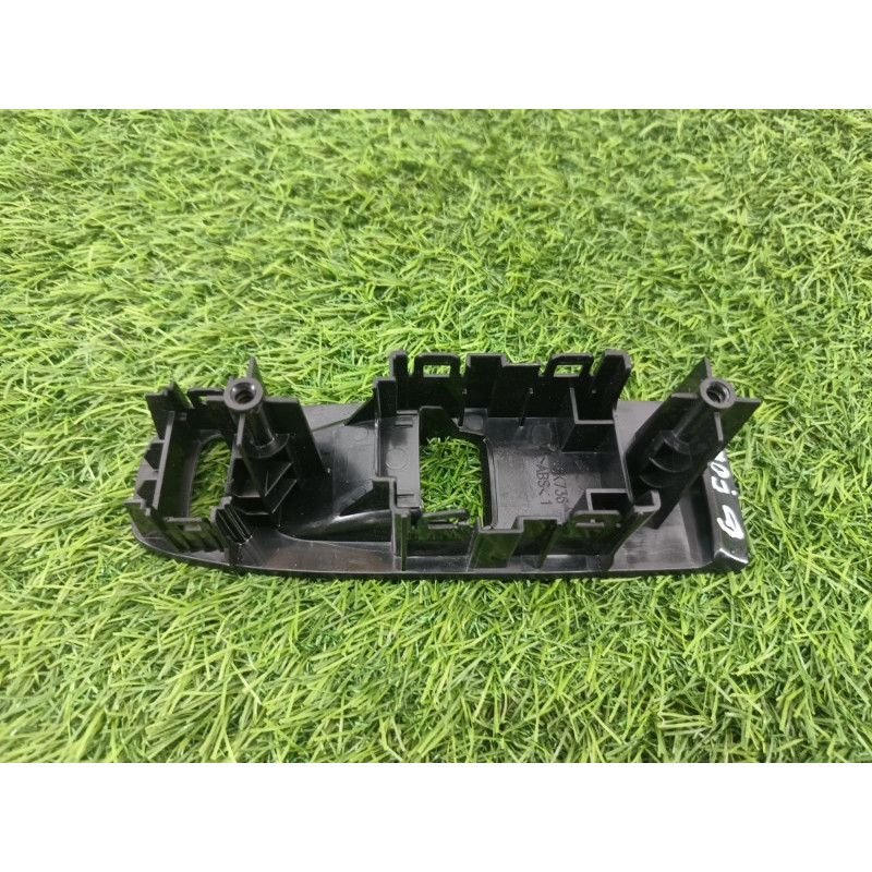 Накладка кнопок склопідйомника (салон) Subaru Forester SK 2020 2.5 83472FL010