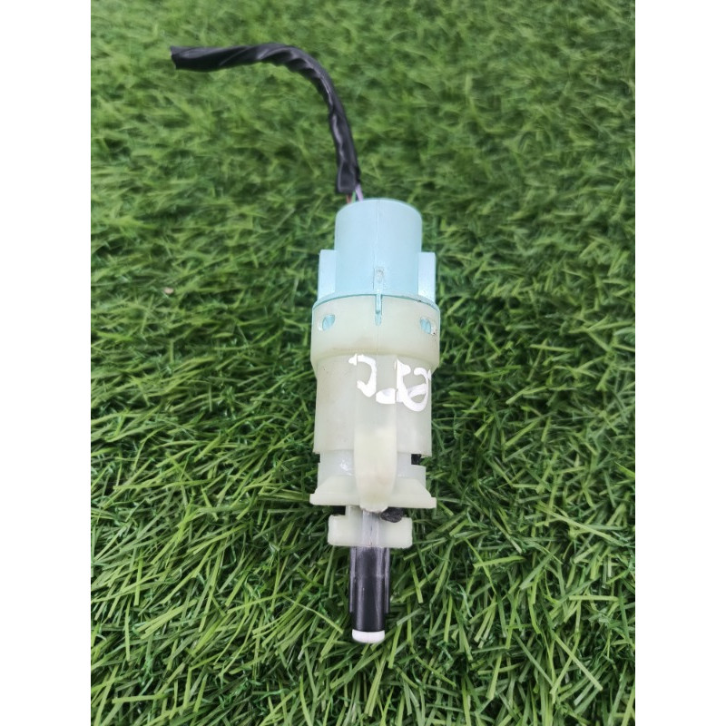 Концевик педали тормоза (электрика / датчики) Ford ESCAPE MK4 2020 1.5 GL3Z13480A