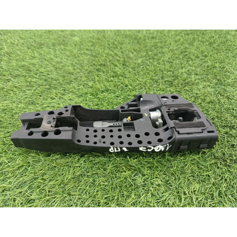 Кронштейн ручки двери (кузов и элементы) AUDI A6 C7 2011 2.0 tdi 4h0837886