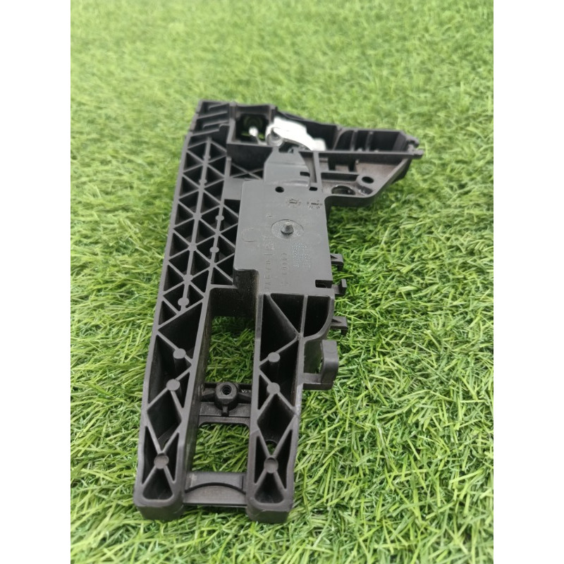 Кронштейн ручки двери (кузов и элементы) AUDI A6 C7 2011 2.0 tdi 4h0837886