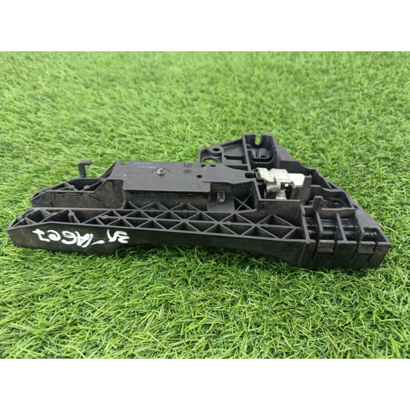 Кронштейн ручки двери (кузов и элементы) AUDI A6 C7 2011 2.0 tdi 4H0837885