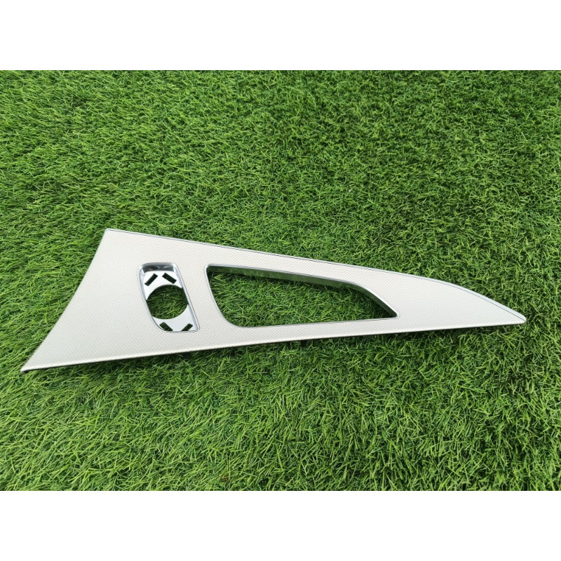 Декоративная накладка карты двери (салон) AUDI A6 C7 2011 2.0 tdi 4g0867420