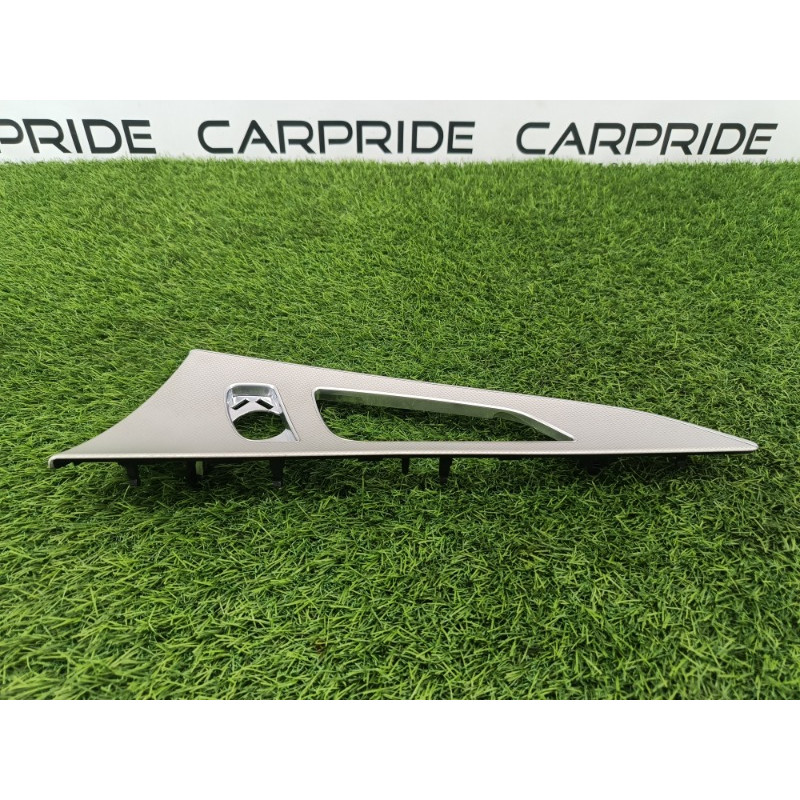 Декоративная накладка карты двери (салон) AUDI A6 C7 2011 2.0 tdi 4g0867420