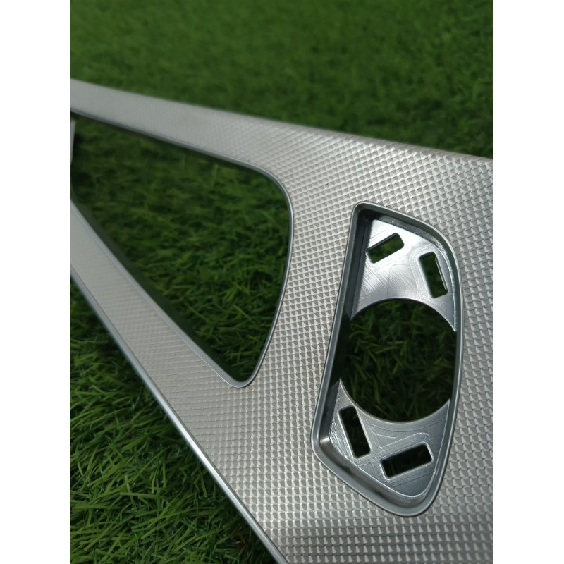 Декоративная накладка карты двери (салон) AUDI A6 C7 2011 2.0 tdi 4g0867420