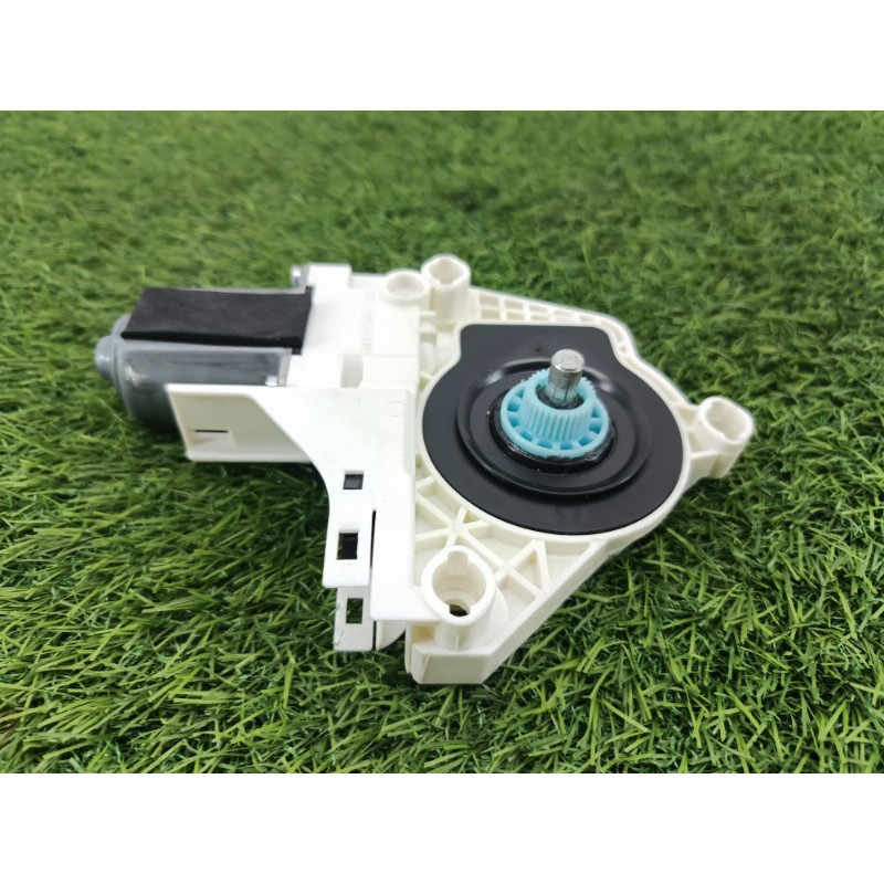 Мотор стеклоподъемника (электрика) AUDI A6 C7 2011 2.0 tdi 8k0959812a