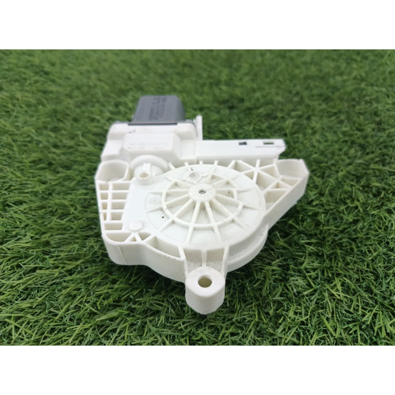 Мотор стеклоподъемника (электрика) AUDI A6 C7 2011 2.0 tdi 8k0959812a