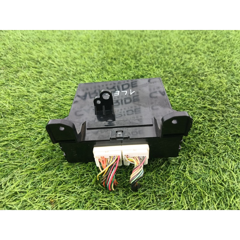 Блок управления климат-контролем (электрика / блок управления) Subaru Legacy BN 2016 2.5 72343al21b