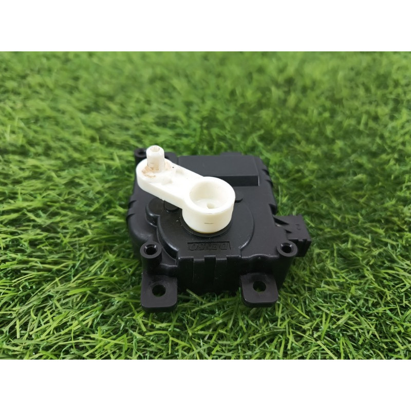 Привод заслонки отопителя (отопление и кондиционирование) Subaru Legacy BN 2016 2.5 aa1138003490