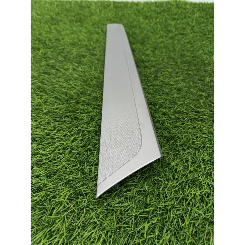 Декоративная накладка карты двери (салон) Subaru Outback B15 s73510300