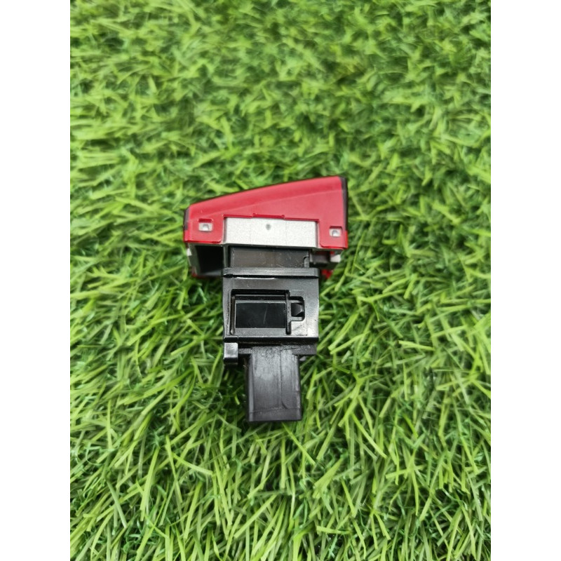 Кнопка аварийной сигнализации (электрика / кнопки) Subaru Outback B15