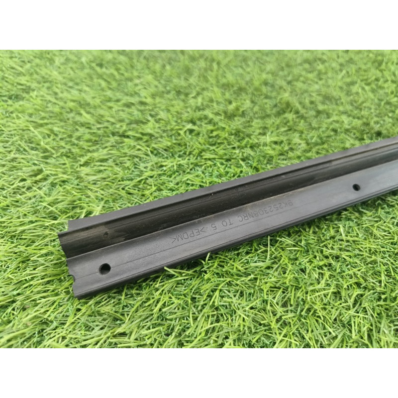 Уплотнитель проема двери (кузов и элементы) Subaru Forester SK 2020 2.5 63511SJ020