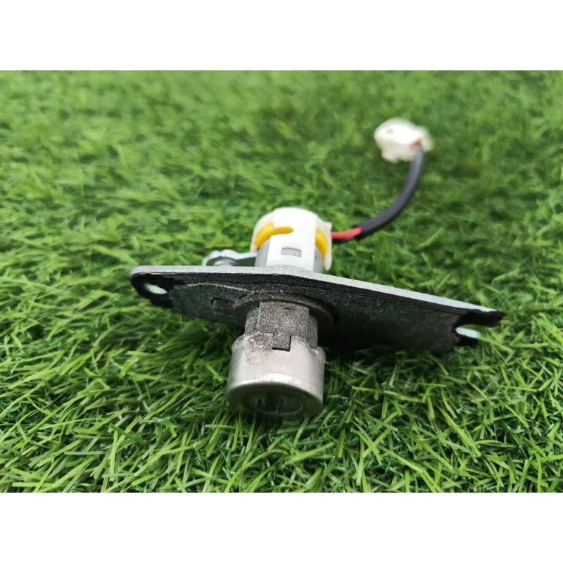 Личинка замка двери (кузов и элементы) Chevrolet Captiva C140 2011 2.2 D (z22d1)