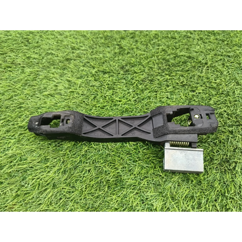 Кронштейн ручки двери (кузов и элементы) Chevrolet Captiva C140 2011 2.2 D (z22d1) 94553102