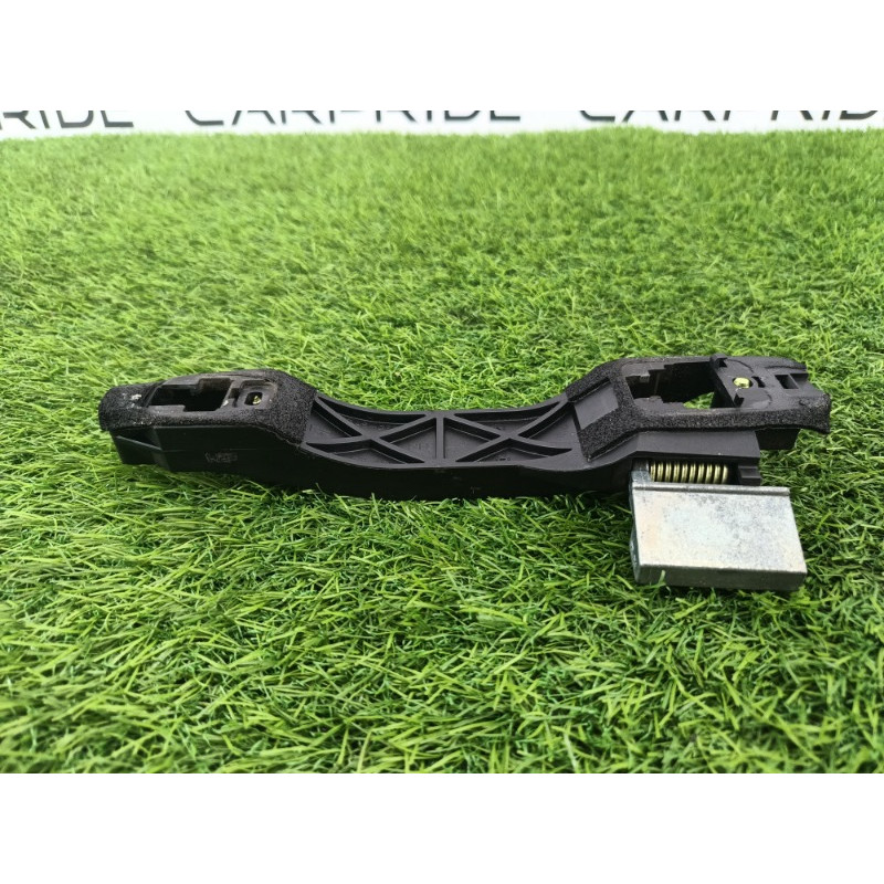 Кронштейн ручки двери (кузов и элементы) Chevrolet Captiva C140 2011 2.2 D (z22d1) 94553102