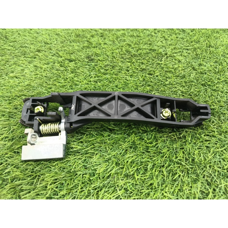 Кронштейн ручки двери (кузов и элементы) Chevrolet Captiva C140 2011 2.2 D (z22d1) 94553102