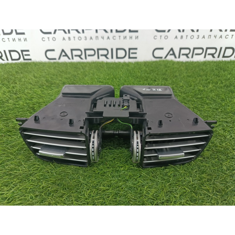 Воздуховод центральный (салон) Mercedes-Benz E-class w212 2013 2.2 CDI a2128303154