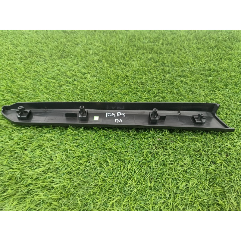 Декоративная накладка карты двери (салон) Chevrolet Captiva C140 2011 2.2 D (z22d1) 96630763