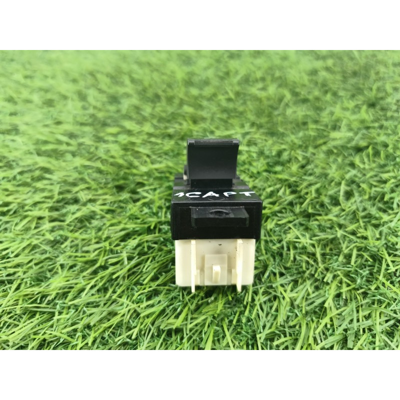 Кнопка стеклоподъемника (электрика / кнопки) Chevrolet Captiva C140 2011 2.2 D (z22d1) 96628545