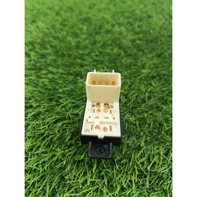 Кнопка стеклоподъемника (электрика / кнопки) Chevrolet Captiva C140 2011 2.2 D (z22d1) 96628545