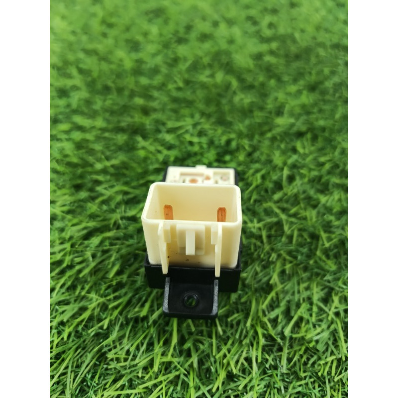 Кнопка стеклоподъемника (электрика / кнопки) Chevrolet Captiva C140 2011 2.2 D (z22d1) 96628545