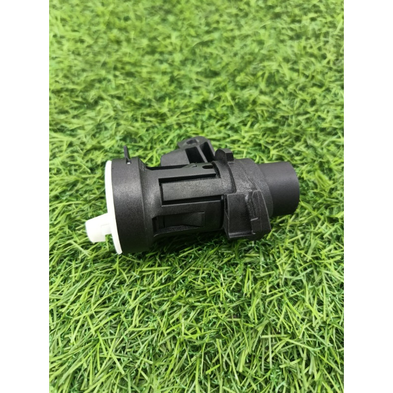 Замок багажника (кузов и элементы) Mercedes-Benz E-class w212 2013 2.2 CDI a2047500061