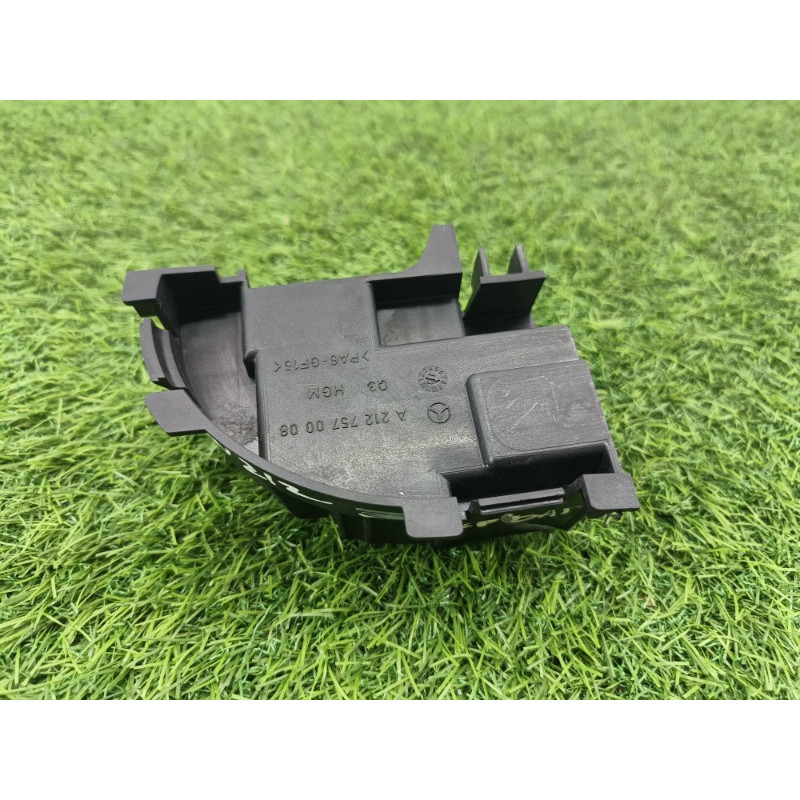 Накладка замка крышки багажника (салон) Mercedes-Benz E-class w212 2013 2.2 CDI a2127570008