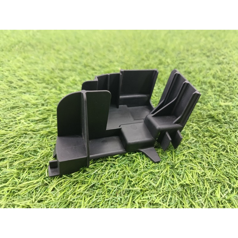 Накладка замка крышки багажника (салон) Mercedes-Benz E-class w212 2013 2.2 CDI a2127570008