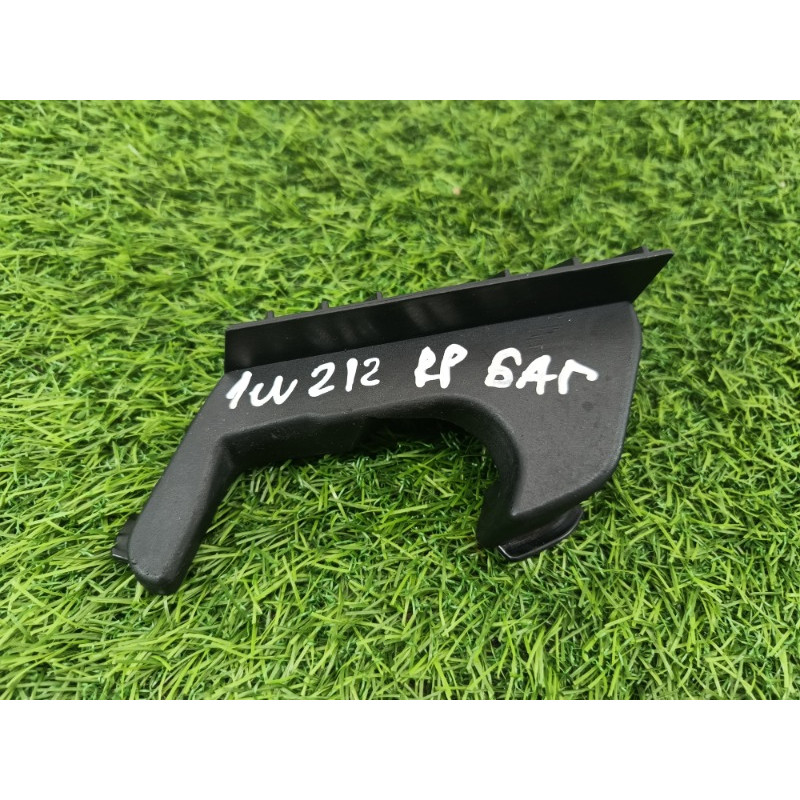 Обшивка крышки багажника (салон) Mercedes-Benz E-class w212 2013 2.2 CDI a2127570008