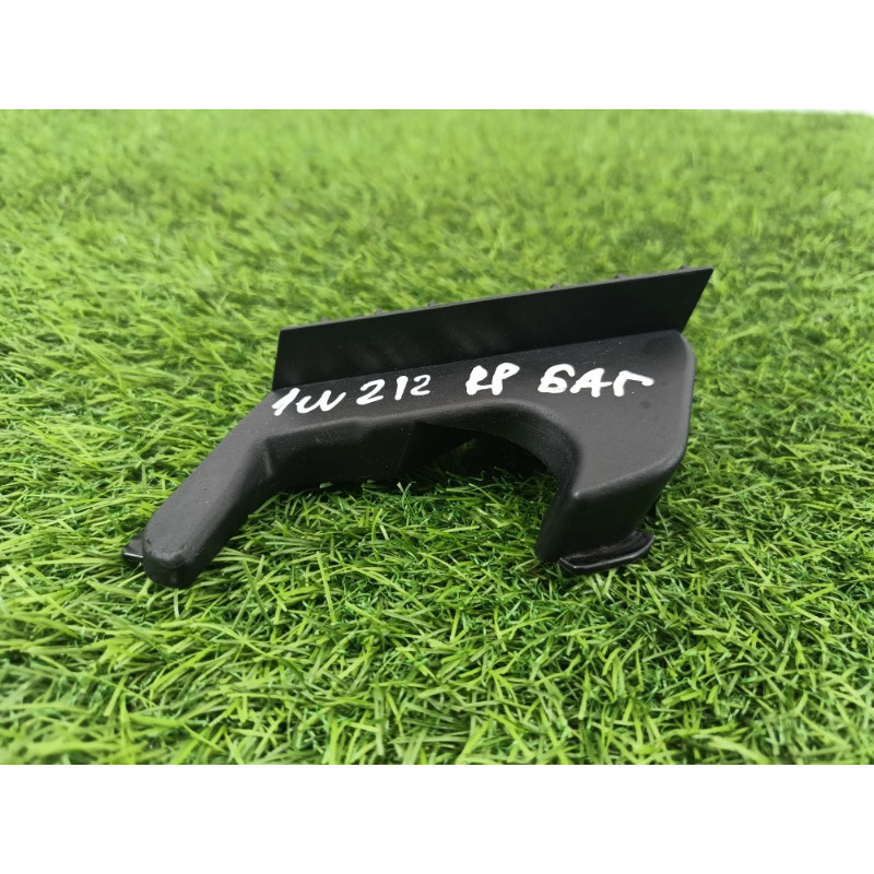 Обшивка крышки багажника (салон) Mercedes-Benz E-class w212 2013 2.2 CDI a2127570008