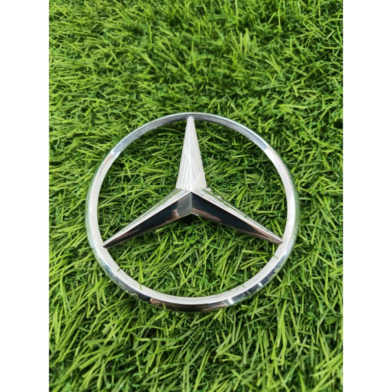 Эмблема (кузов и элементы) Mercedes-Benz E-class w212 2013 2.2 CDI A2128170016