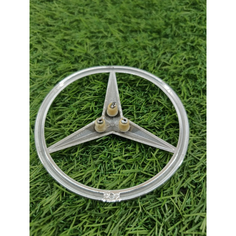 Эмблема (кузов и элементы) Mercedes-Benz E-class w212 2013 2.2 CDI A2128170016