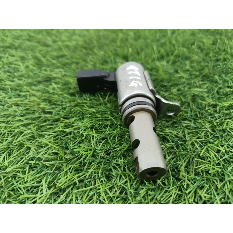 Клапан фазорегулятора (электрика двигателя) Volkswagen Tiguan 5N 2011 1.4 CAVA 03c906455a